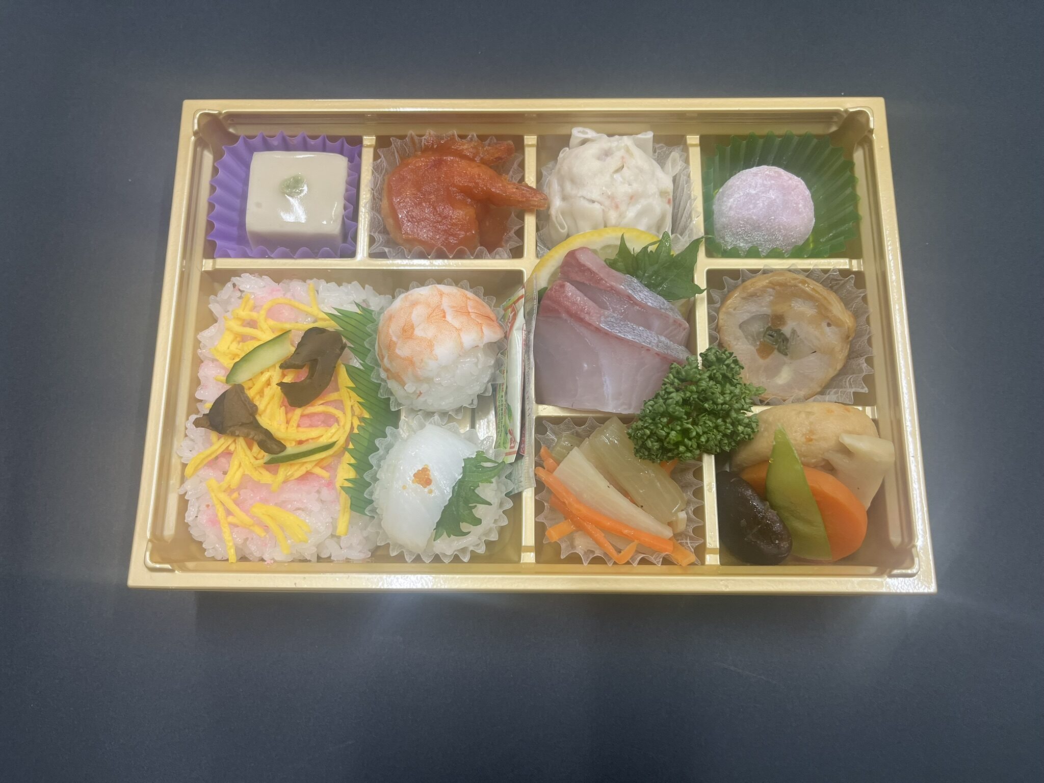 「喜(よろこび)」
〈刺身入り〉
1,600円(税込)